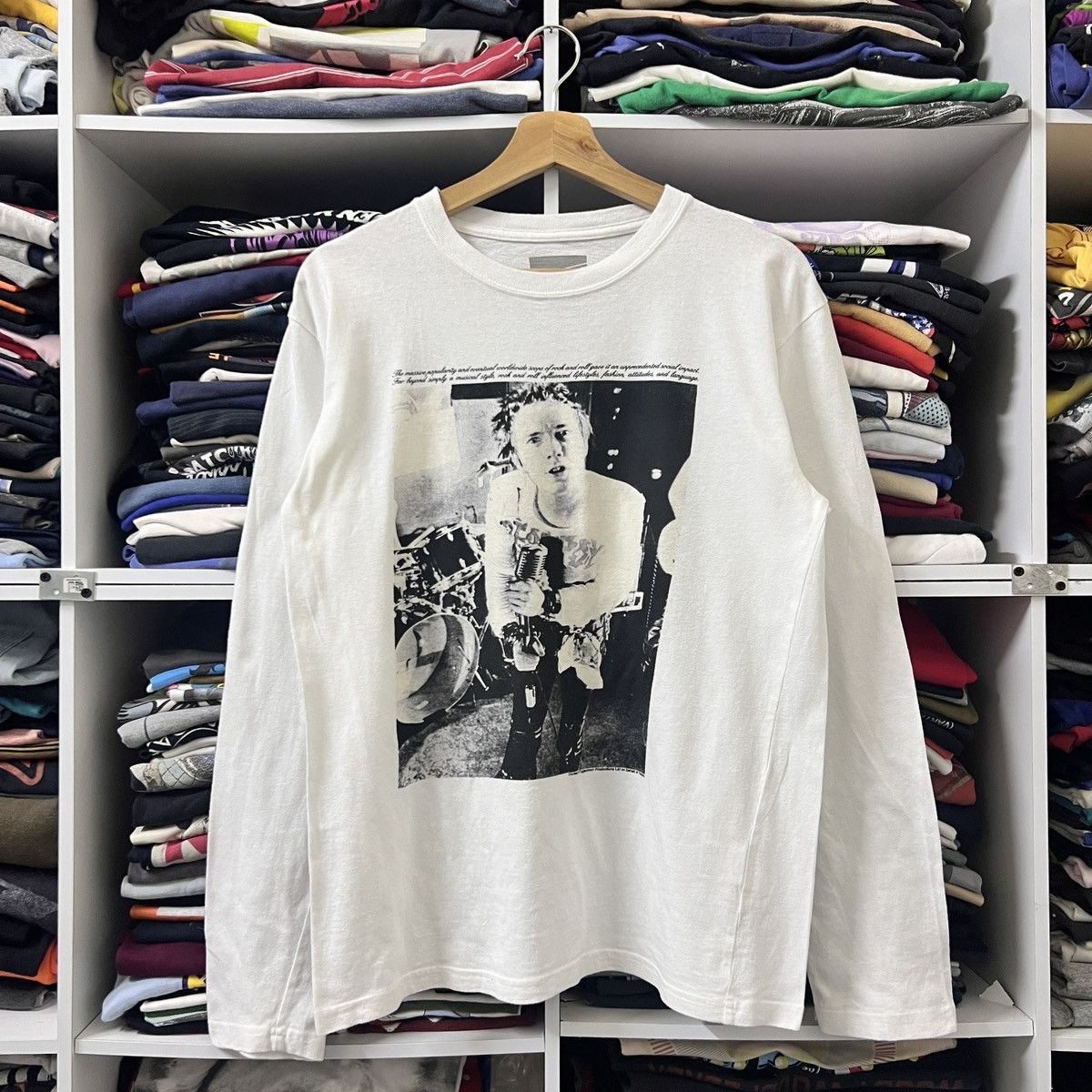 Band Tees JOHNY ROTTEN SEX PISTOLS Size US M / EU 48-50 / 2 - 1 Thumbnail