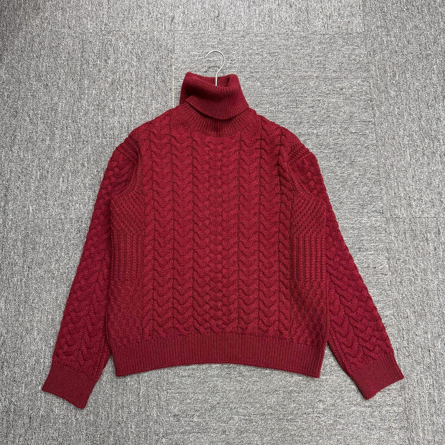Loro Piana Loro Piana Cable Knit Cashmere Turtleneck Sweater IT 44 Size M / US 6-8 / IT 42-44 - 1 Thumbnail