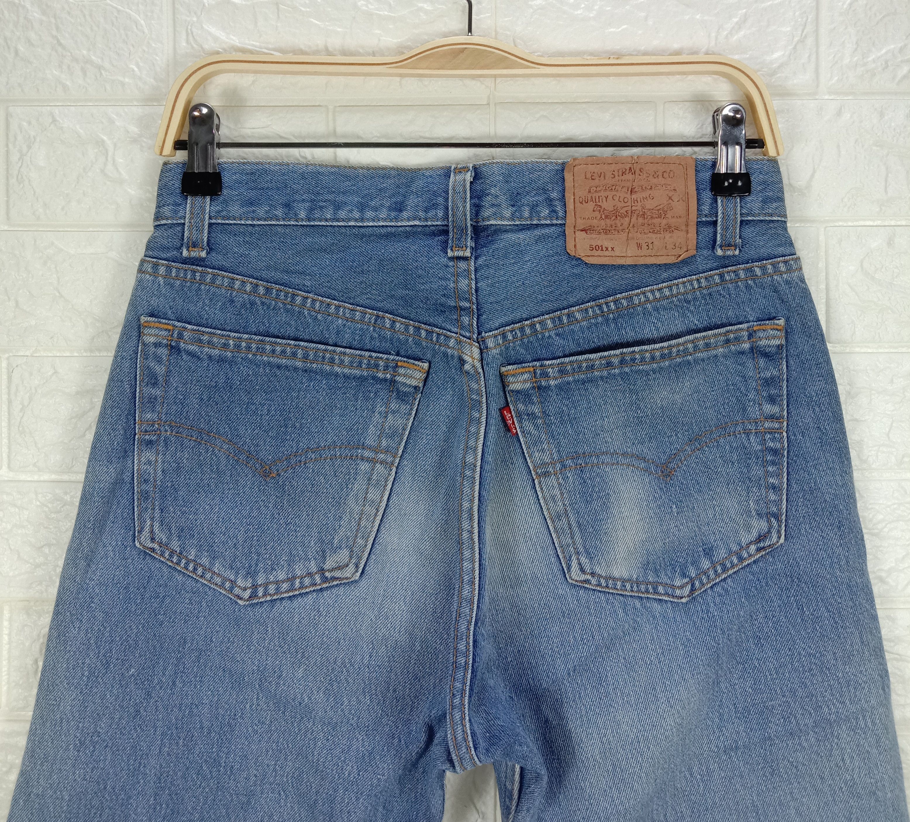 Levi's Vintage Levi's 501 Jeans Blue Wash Buttons Fly Denim Size 29" - 6 Thumbnail