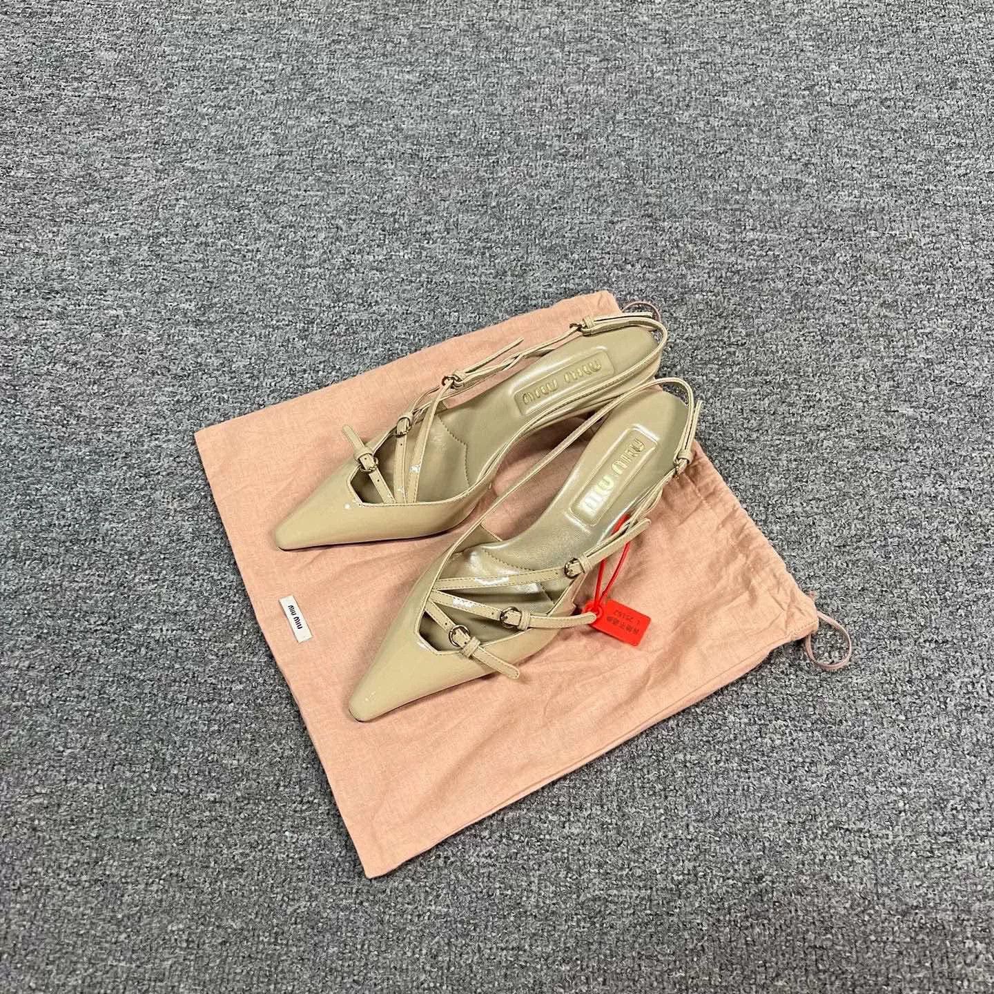 Miu Miu Miu Miu 23SS Pointed Toe Kitten Heels Size US 4.5 / IT 34.5 - 1 Thumbnail