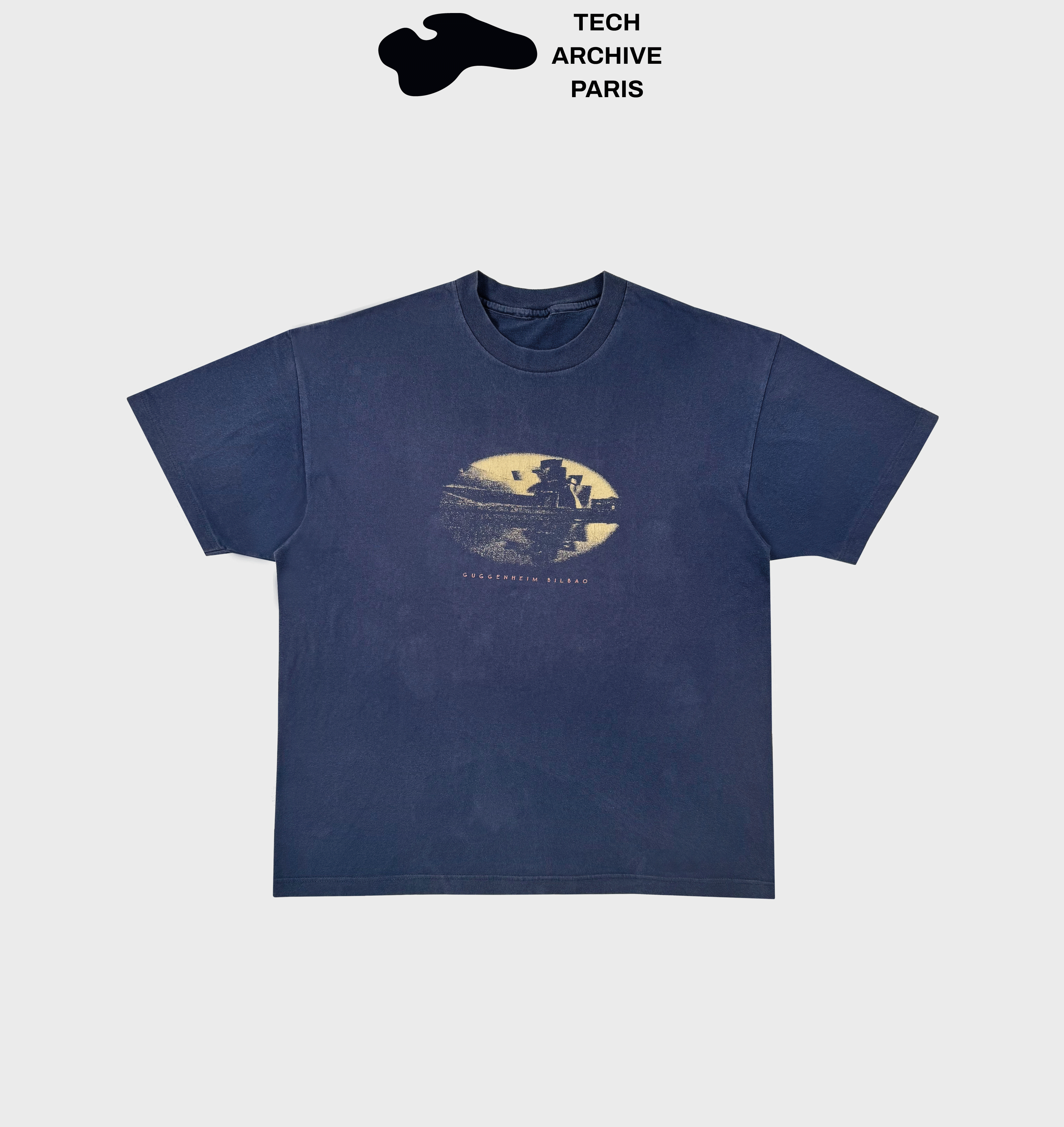 Vintage Guggenheim Museum Bilbao Architecture T-Shirt Size US M / EU 48-50 / 2 - 1 Thumbnail