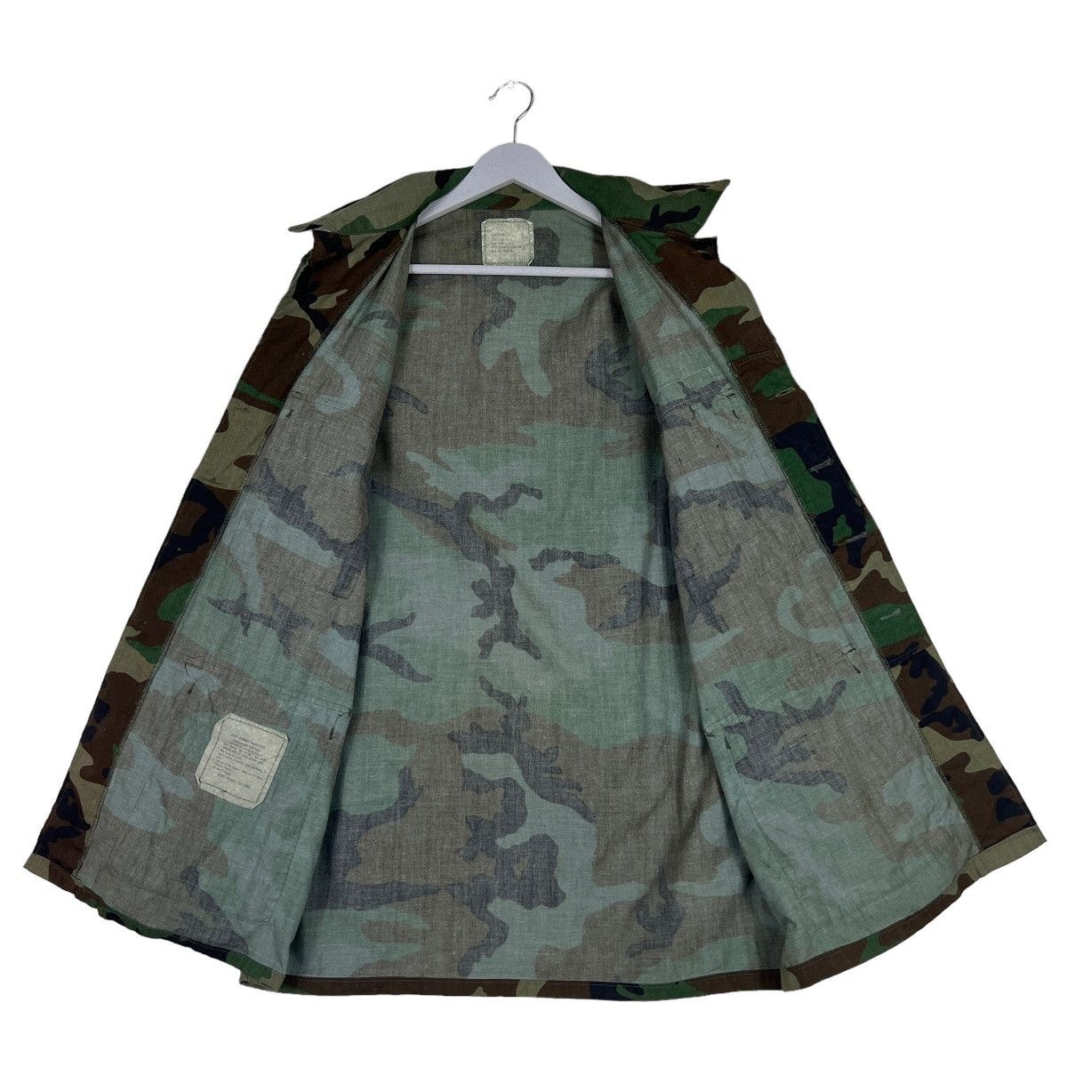 Vintage 🔥 VINTAGE US ARMY COMBAT WOODLAND CAMOUFLAGE JACKET Size US M / EU 48-50 / 2 - 12 Thumbnail