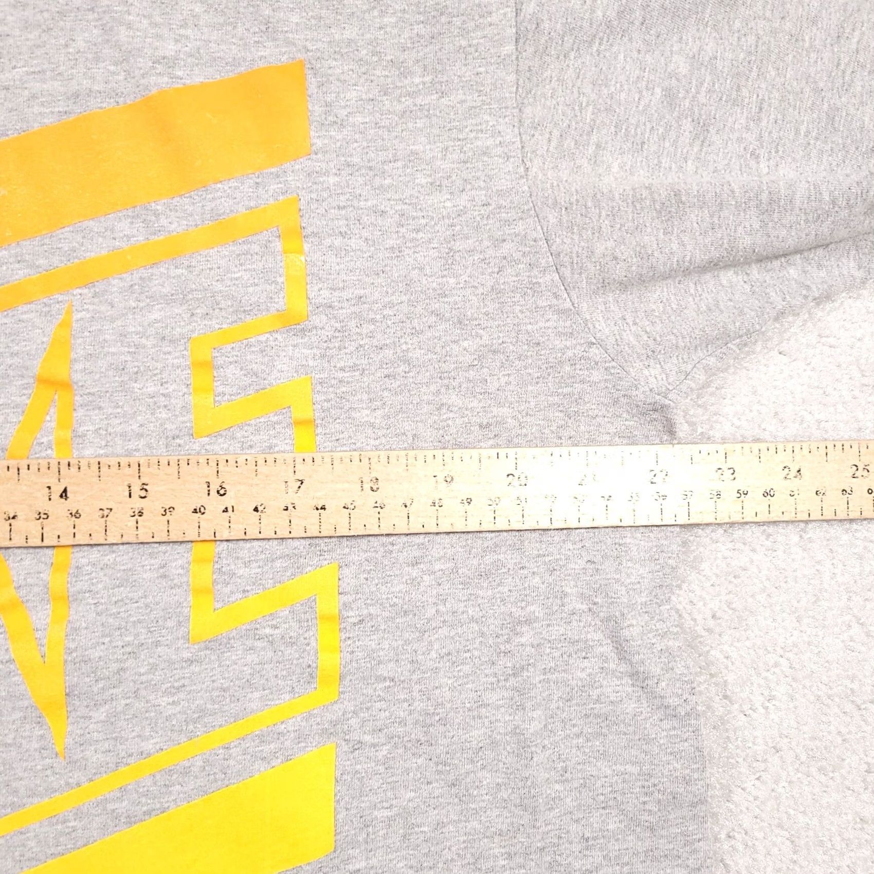 Nike Nike Big Logo Spellout Gray Men’s Large Y2K Athletic Graphic T-Shirt Tee Size US L / EU 52-54 / 3 - 7 Thumbnail