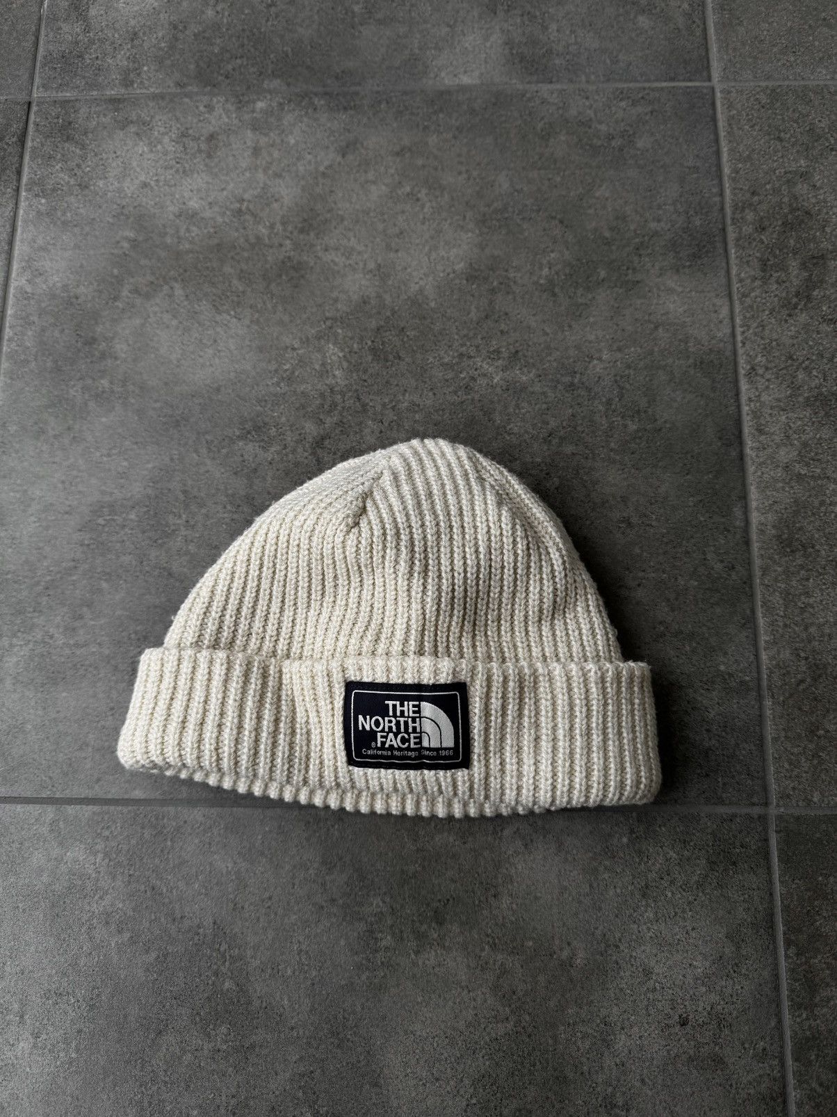 The North Face Vintage The North Face Beanie Knitted Hat TNF Size ONE SIZE - 2 Thumbnail