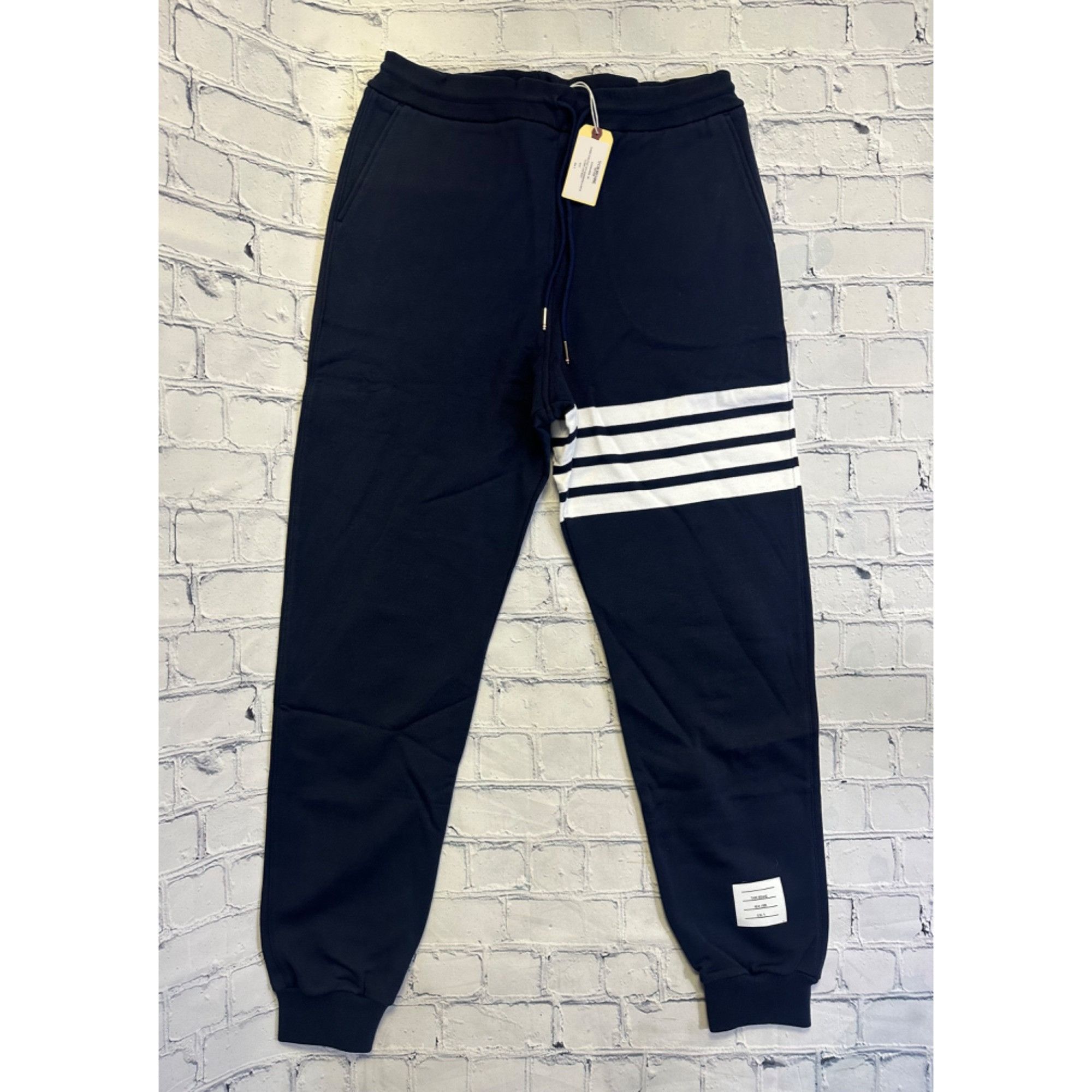 image of Thom Browne New York Classic Sweatpant With Engineered 4Bar in Navy, Men's (Size 36)