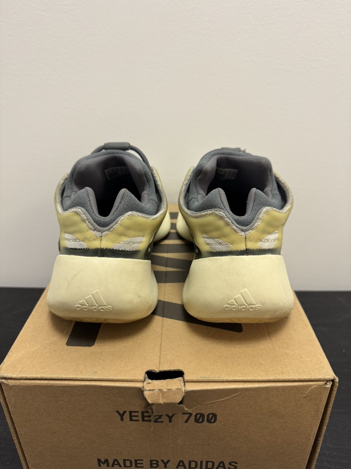 Yeezy Yeezy 700 v3 fade salt Size US 11.5 / EU 44-45 - 4 Thumbnail