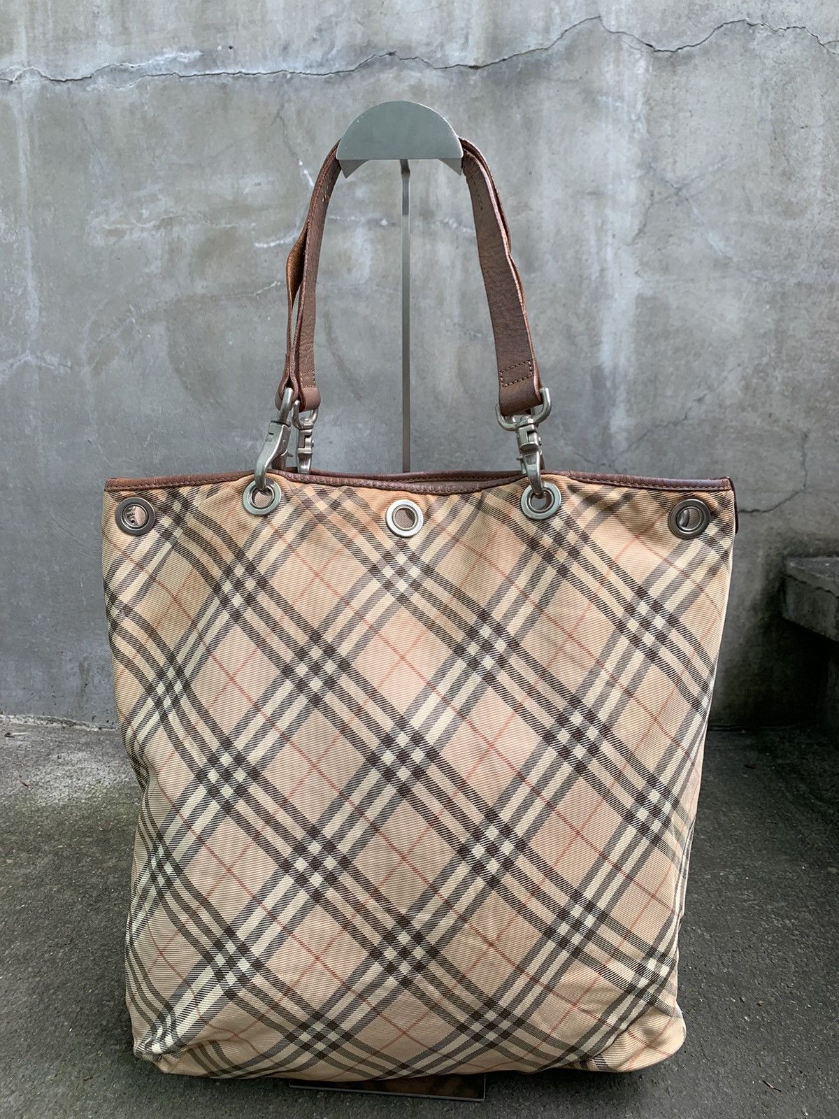 Burberry Blue Label Nova Plaid Tote Bag Size ONE SIZE - 1 Thumbnail