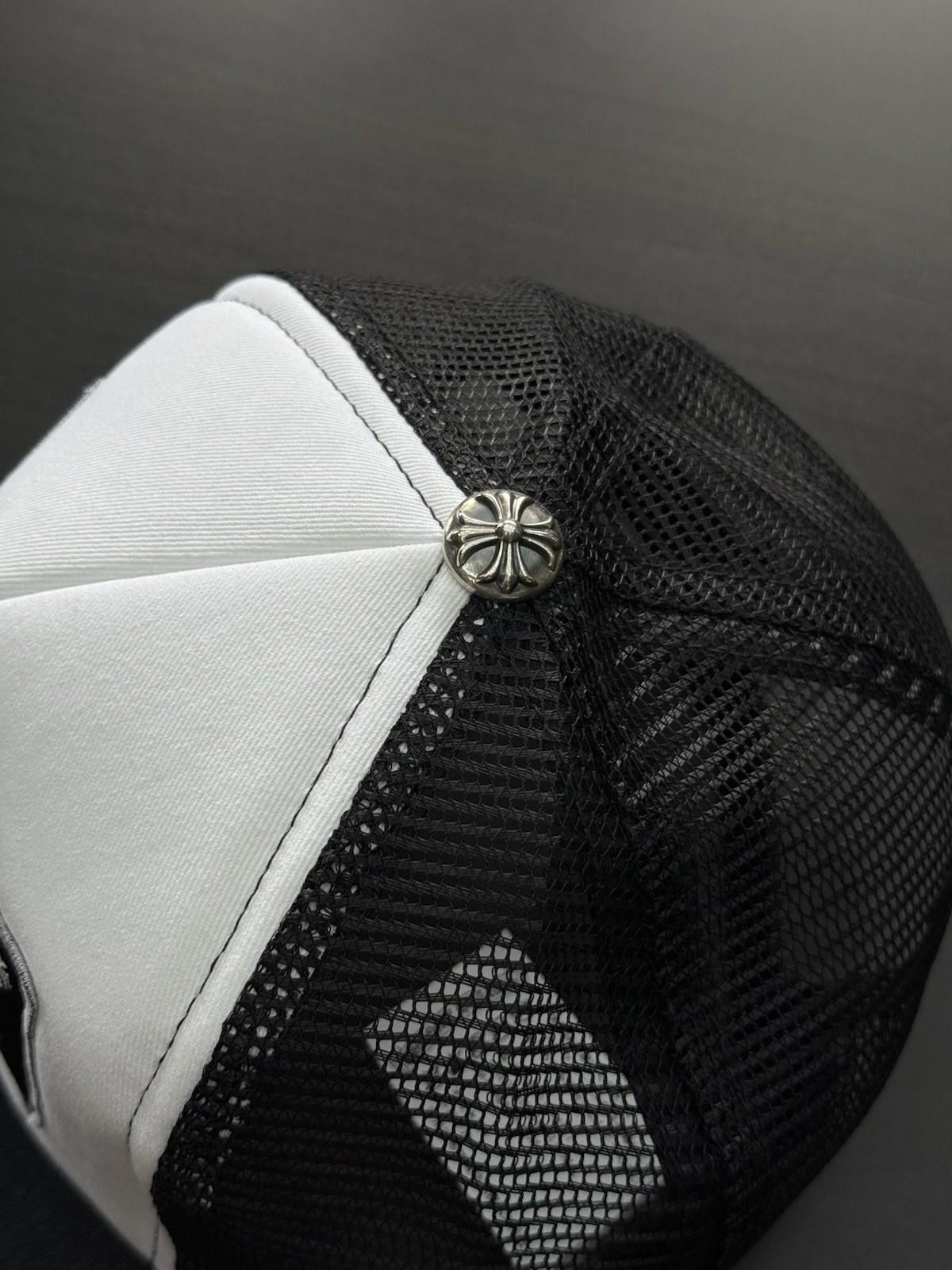 Chrome Hearts Chrome Hearts Black Patch Trucker Hollywood White Hat Size ONE SIZE - 7 Thumbnail