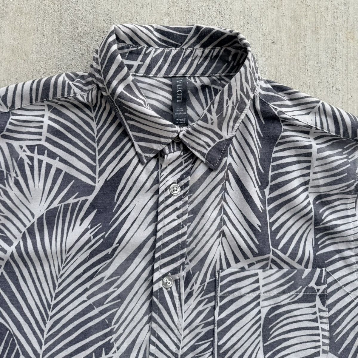 Vuori Vuori Short Sleeve Bridge Button Down Shirt Men M Palm Leaf Size US M / EU 48-50 / 2 - 2 Thumbnail
