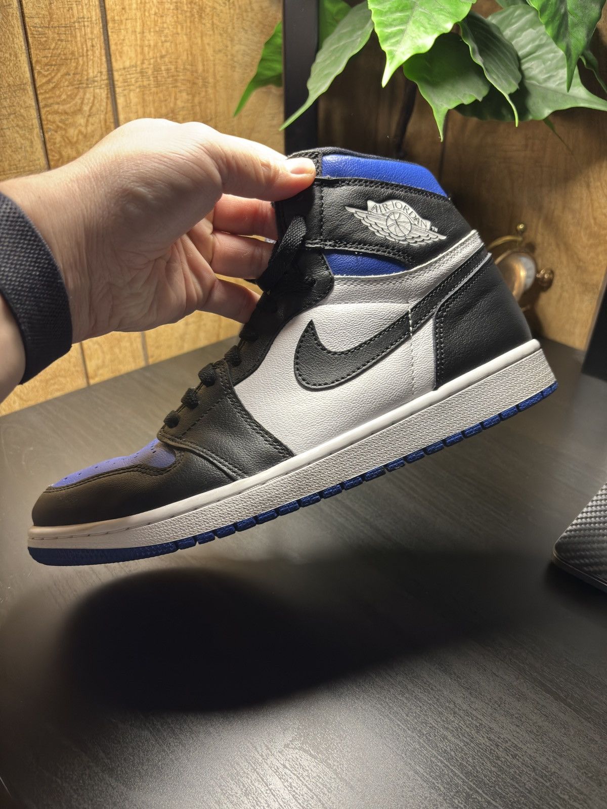 Jordan Brand Air Jordon High OG Royals Toe Size US 9 / EU 42 - 3 Thumbnail