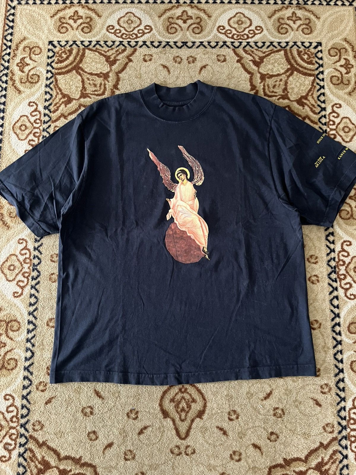 JESUS IS KING ARCHANGEL Tシャツ 紺Kanye West Kanye West Kanye West Jesus Is King Archangel T Shirt | Grailed