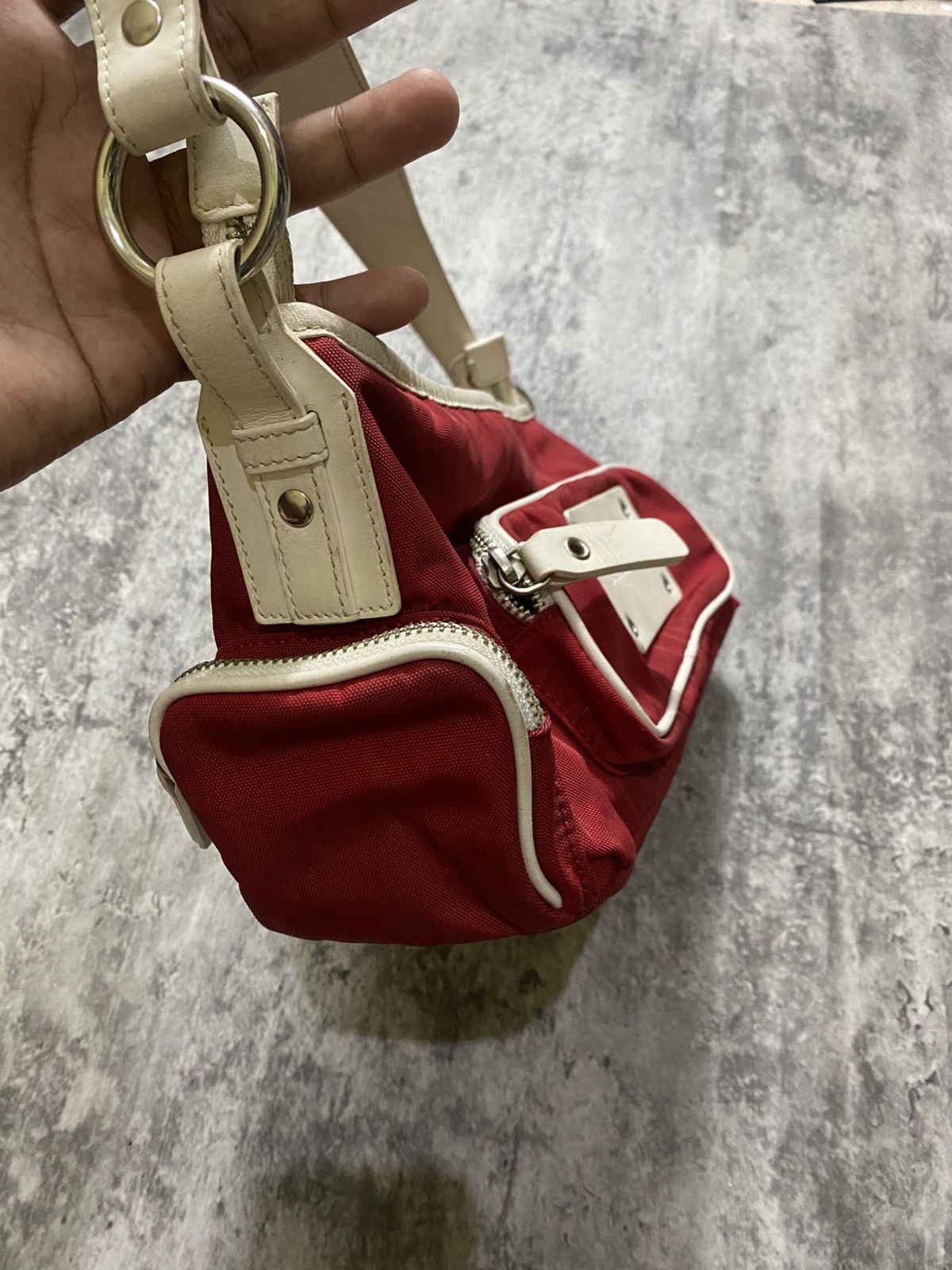 Burberry Burberry Red Nilon Shouder Bag Size ONE SIZE - 3 Thumbnail