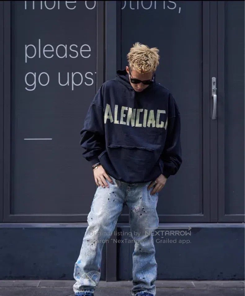 Balenciaga Balenciaga Distressed tape sweatshirt Size US L / EU 52-54 / 3 - 7 Thumbnail