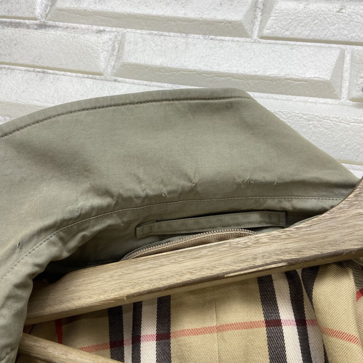 Burberry Prorsum Burberry’s Prorsum Made in England Nova Check Trench Coat Size US M / EU 48-50 / 2 - 15 Thumbnail