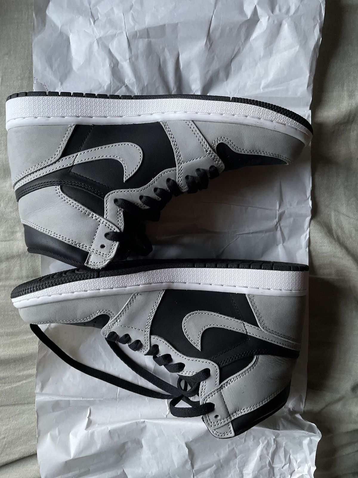 Jordan Brand × Nike Jordan 1 Retro High shadow 2.0 Size US 8 / EU 41 - 2 Thumbnail