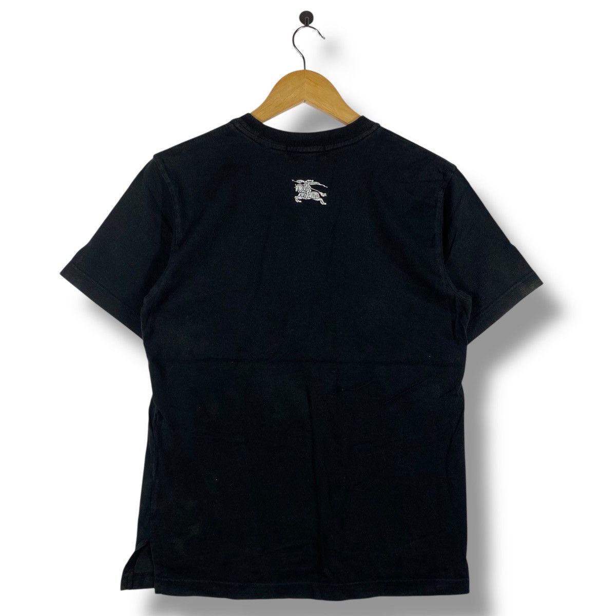 Burberry BURBERRYS CLASSICS Of London Small Logo Graphic Tee Shirt Size US S / EU 44-46 / 1 - 5 Thumbnail