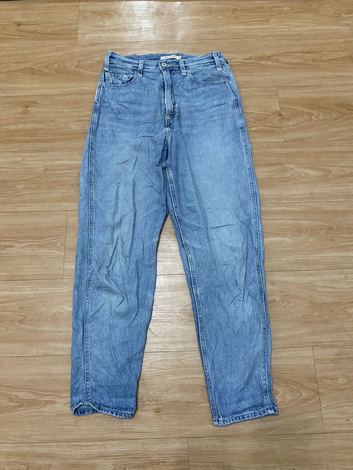 Japanese Brand × Levi's × Vintage Vintage Levis red high loose taper style Size US 30 / EU 46 - 1 Thumbnail