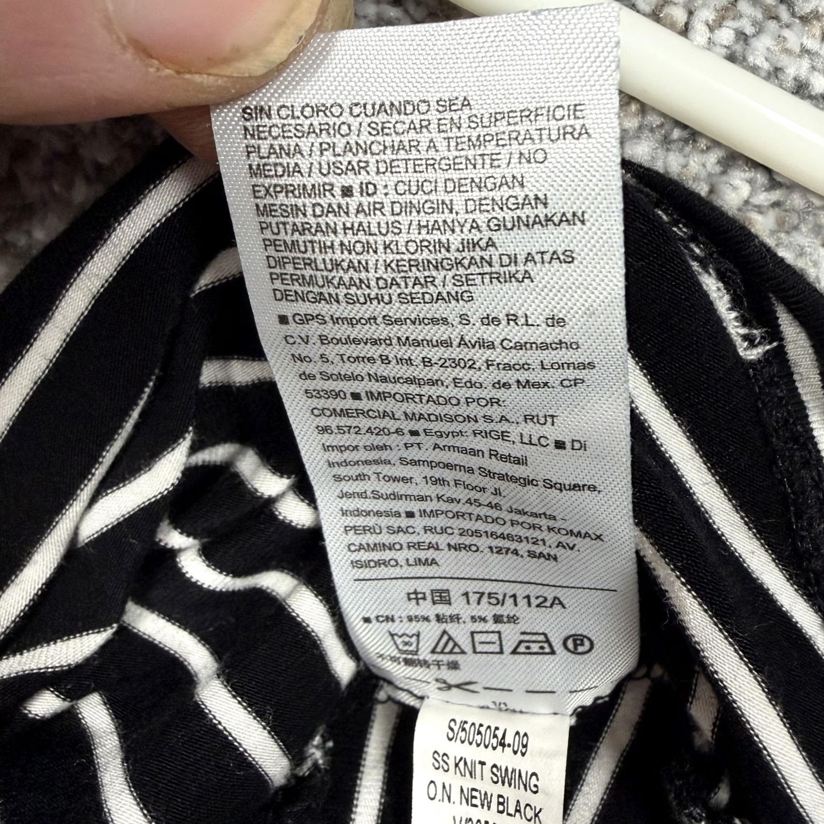 Old Navy VINTAGE Old Navy T-Shirt Dress XL Tall Black White Striped Knit Swing Dress Casual Womens Size XL / US 12-14 / IT 48-50 - 6 Thumbnail