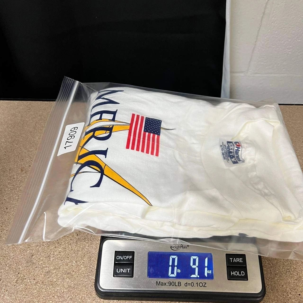 Hanes Vintage America's Cup Shirt Men XL White Beefy Deadstock Size US XL / EU 56 / 4 - 7 Thumbnail