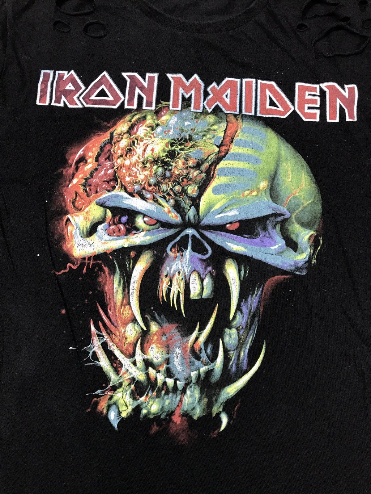Band Tees Iron Maiden Distressed T Shirt Size US L / EU 52-54 / 3 - 4 Thumbnail