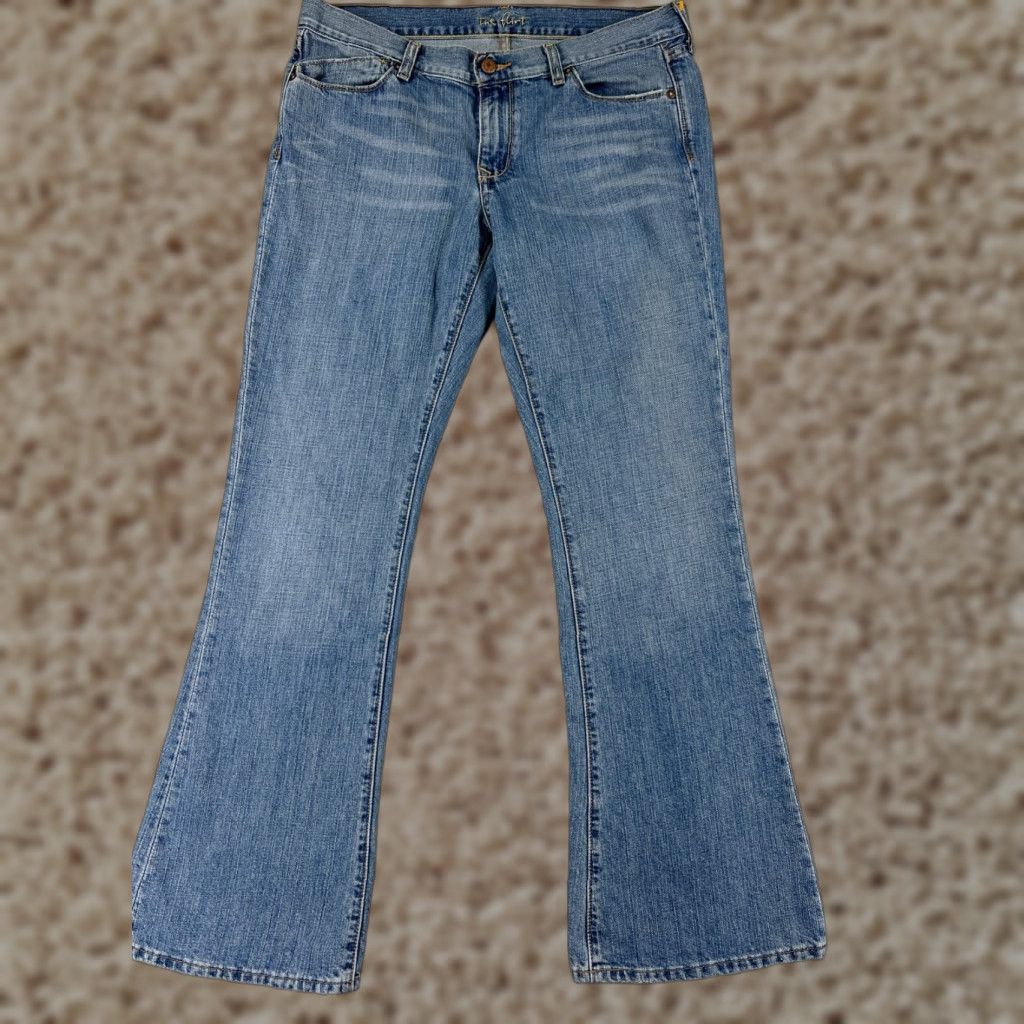 Old Navy Old Navy Jeans Womens 10 Bootcut Denim 31in Inseam Black Cotton Blend Stretch 5-Pocket Regular Slimming Modern 90s Theme Mens Womens Size 32" / US 10 / IT 46 - 1 Thumbnail
