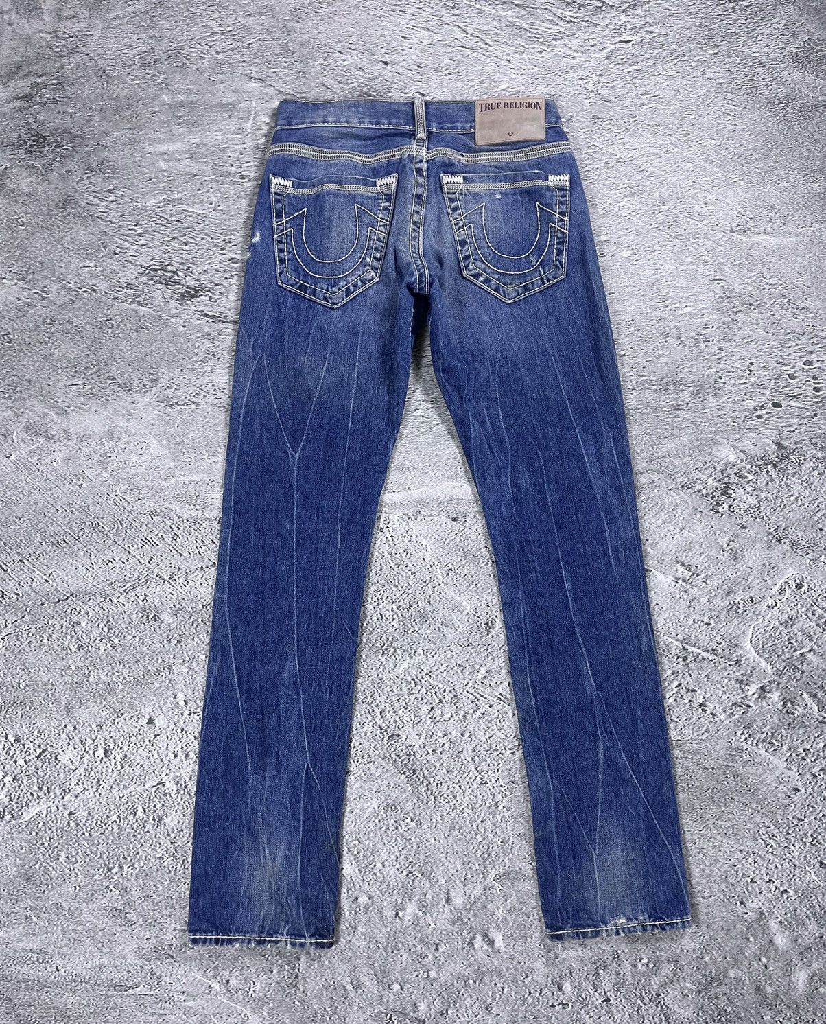 True Religion True Religion Geno blue jeans white stitching Size US 28 / EU 44 - 1 Thumbnail