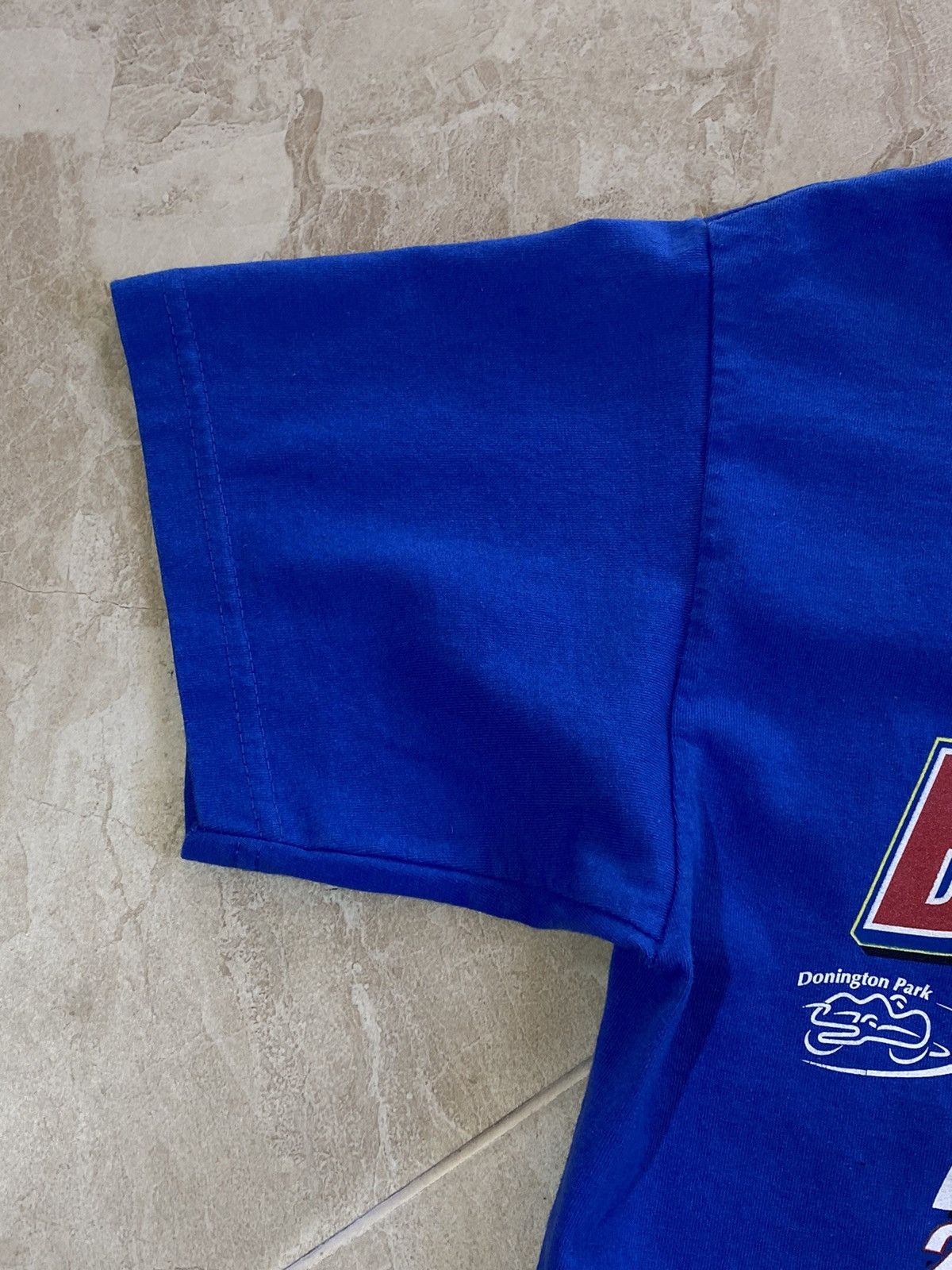 Vintage Vintage 2014 British Grand Prix Racing T-Shirt Size US S / EU 44-46 / 1 - 9 Thumbnail