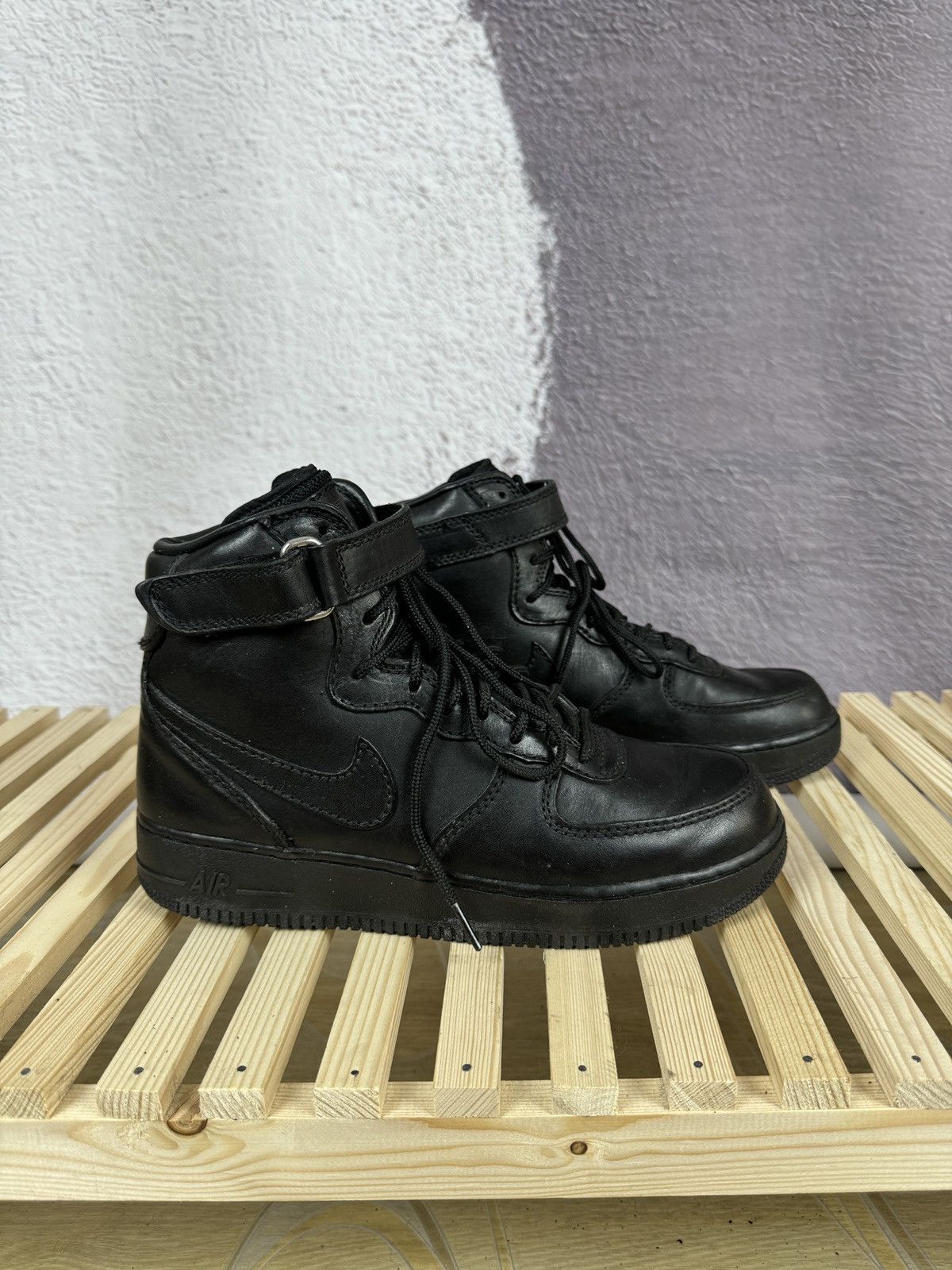image of Nike Air Force 1 High Top 'swat' Sneakers Vintage 2005 in Black, Men's (Size 10)