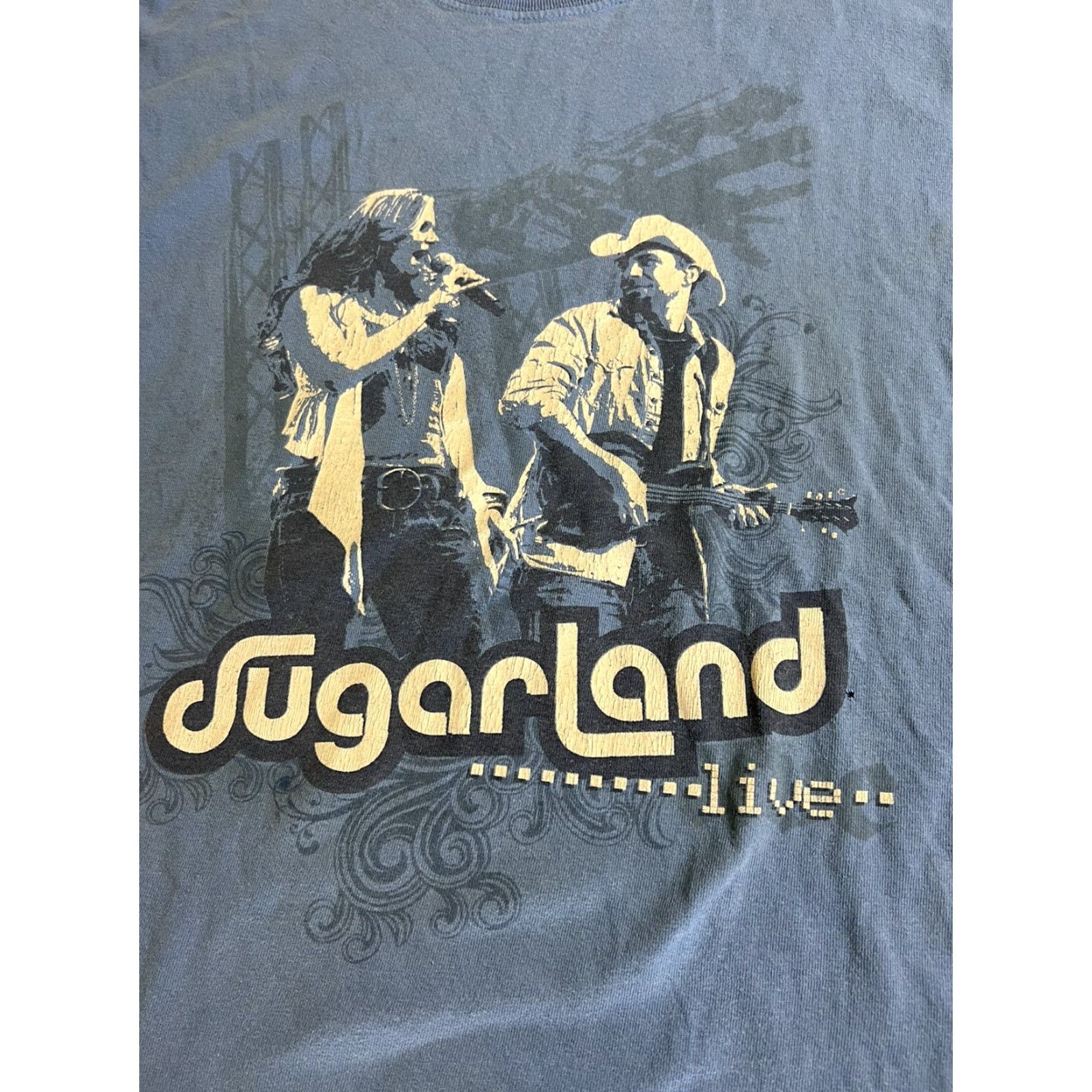 Gildan Sugarland T Shirt Adult Large L Blue Back band Concert Tee Country Music Cotton Size US M / EU 48-50 / 2 - 5 Thumbnail
