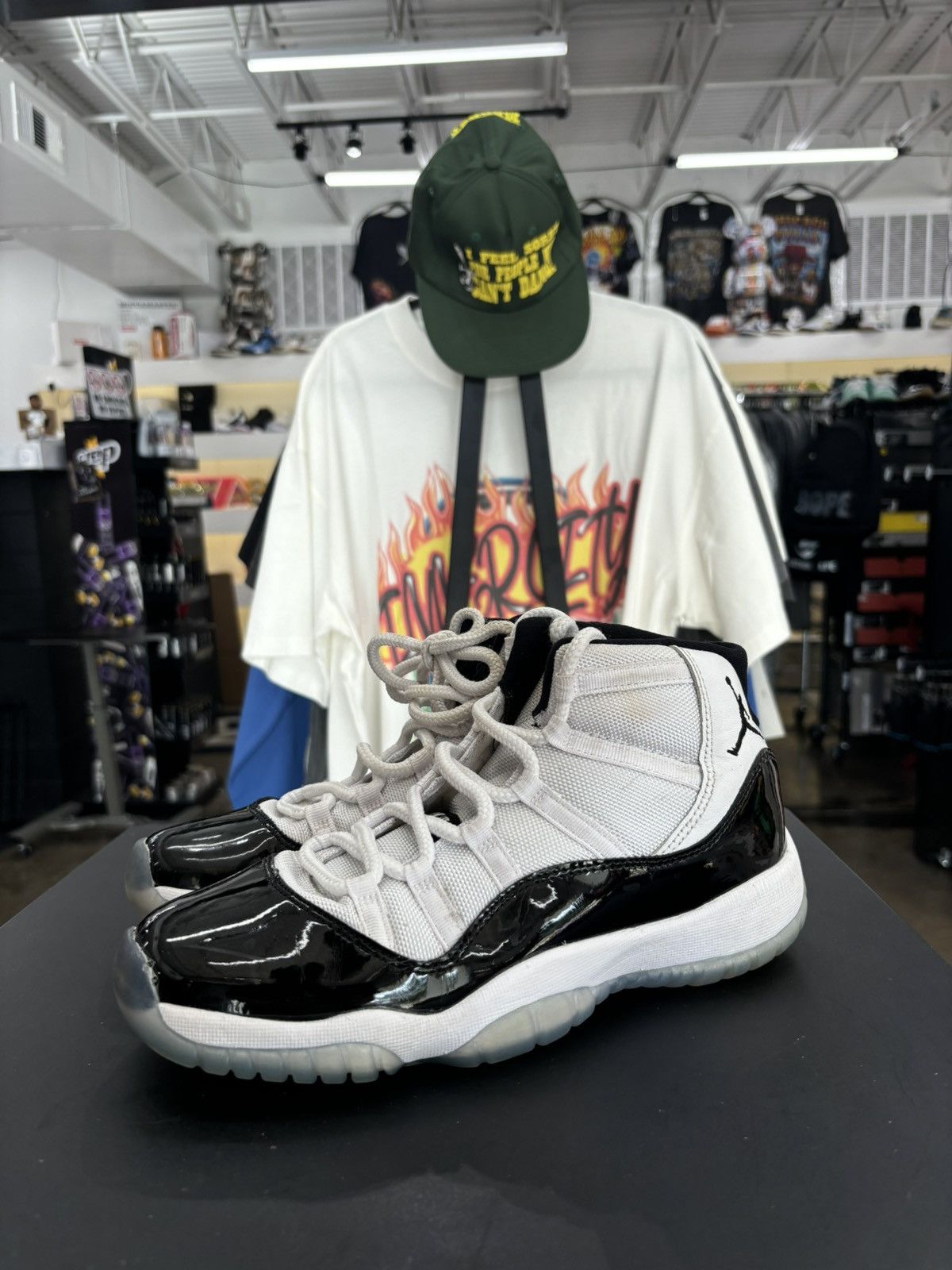 Jordan 11 concord size 7 on sale