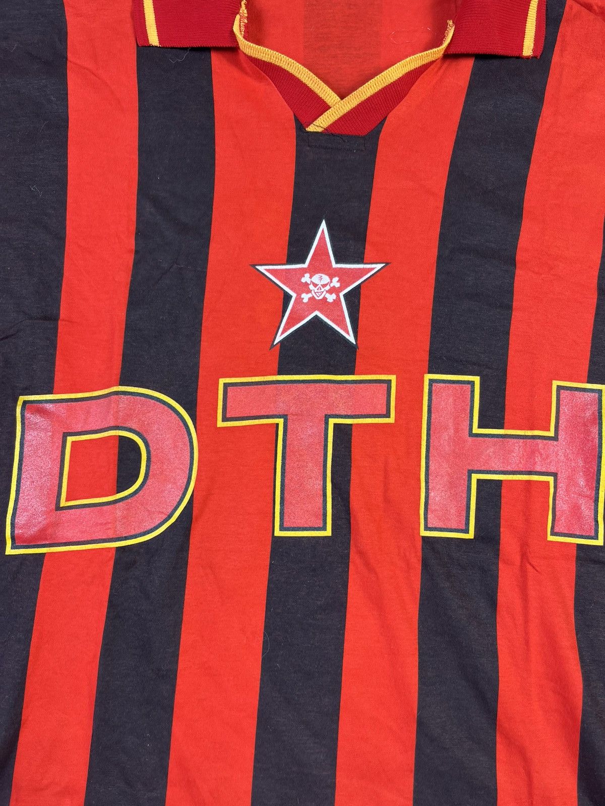 Other Die Toten Hosen Düsseldorf Punk Football Casual Jersey Size US XL / EU 56 / 4 - 4 Thumbnail