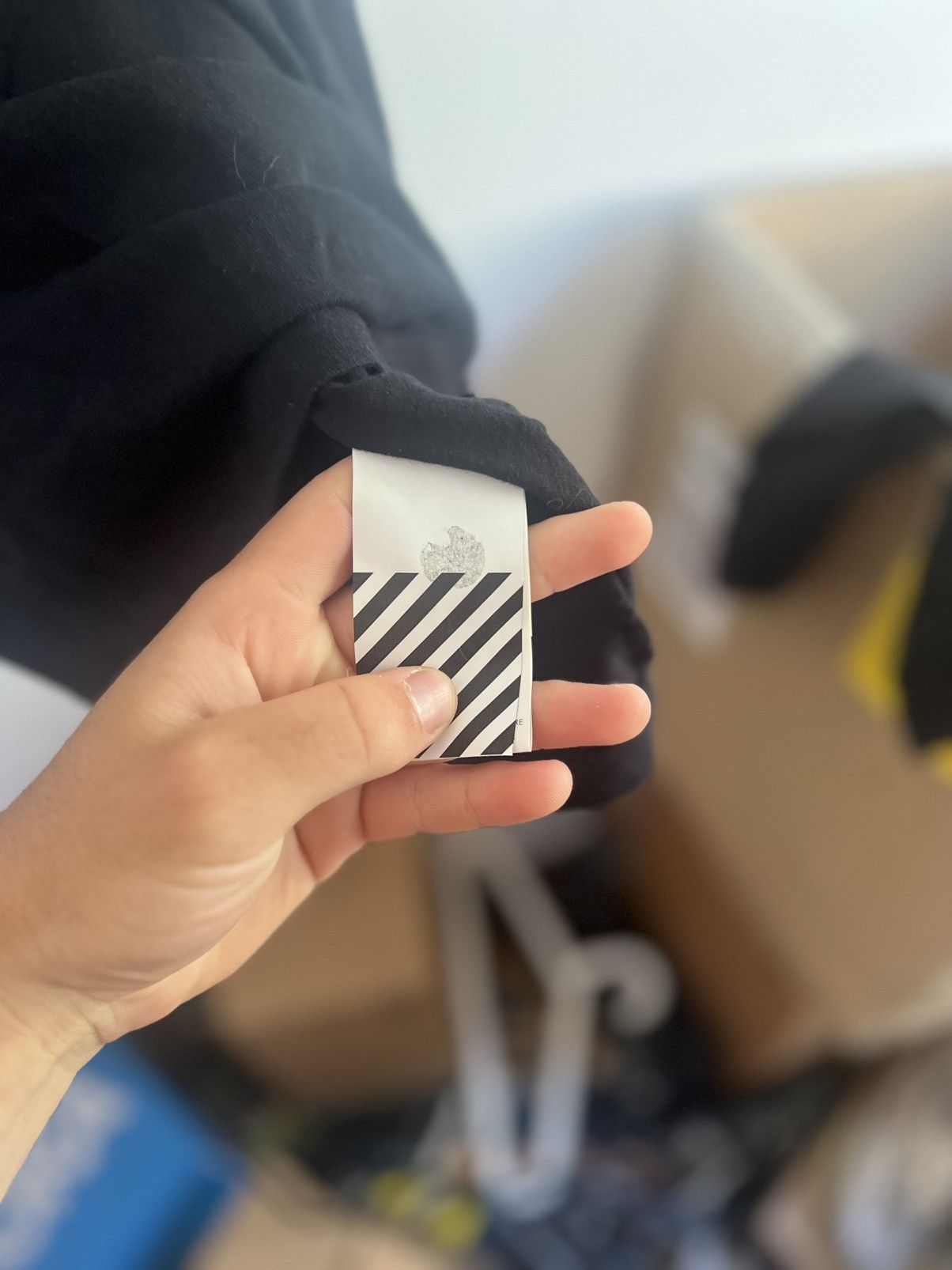 Off-White Off White Unfinished Logo TEE Size US XL / EU 56 / 4 - 10 Thumbnail