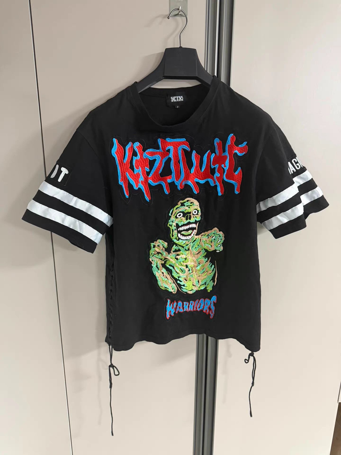 KTZ KTZ Satan Skull Embroidered Short Sleeve Tee K18 Size US M / EU 48-50 / 2 - 1 Thumbnail