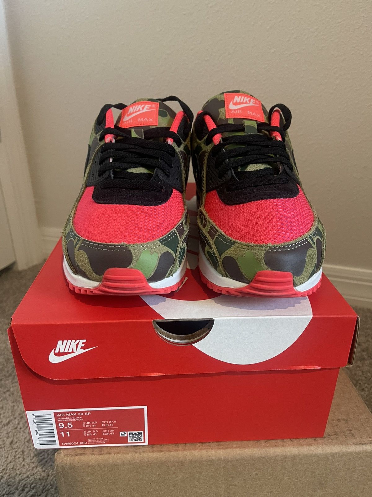Nike Nike Air Max 90 Reverse Duck Camo Size US 9.5 / EU 42-43 - 2 Thumbnail