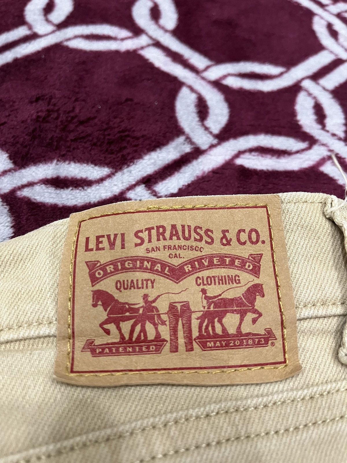 Levi's Levis High Waisted Wide Leg Crop Denim Size 33" - 14 Thumbnail