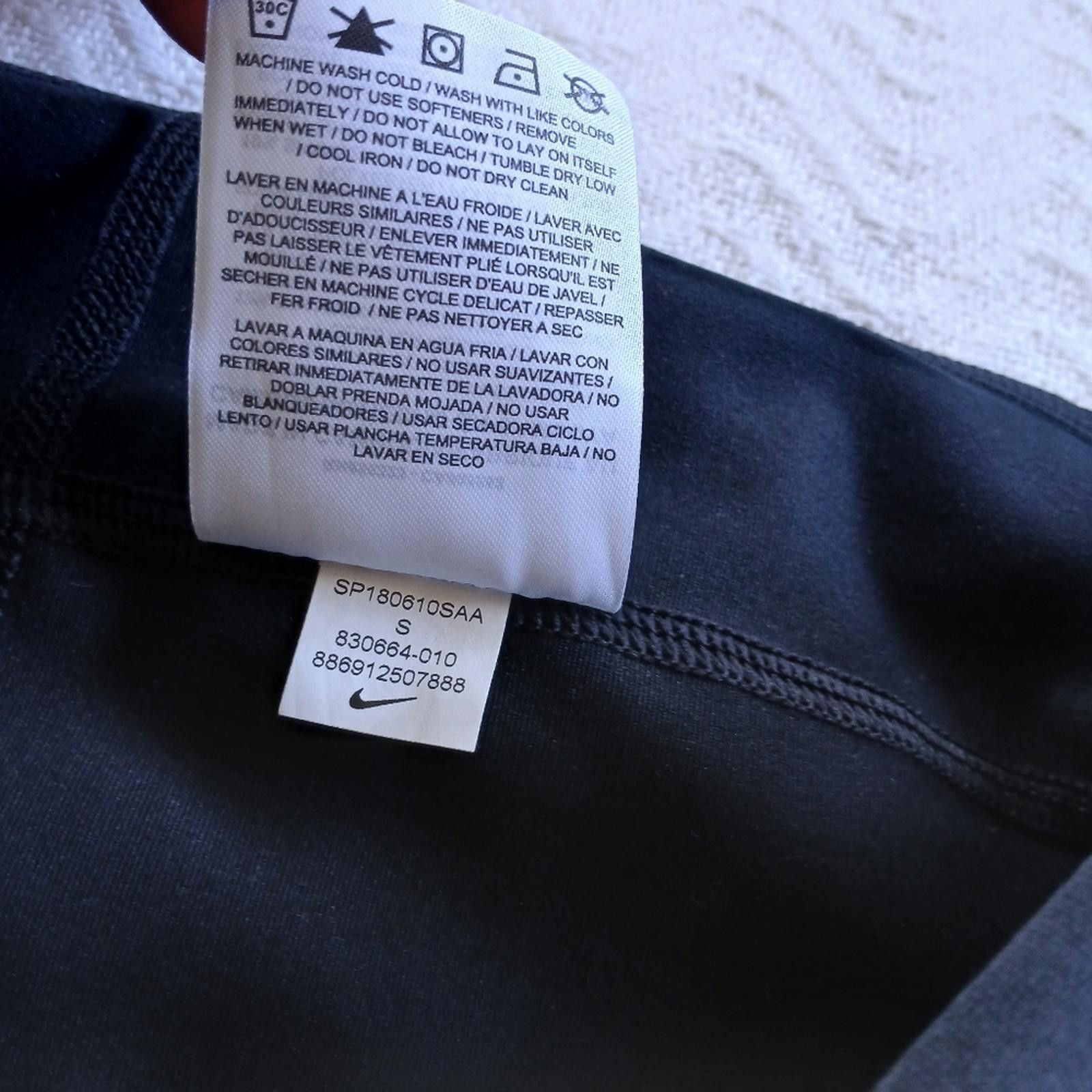 Nike Nike Black Skort Size 28" / US 6 / IT 42 - 4 Thumbnail