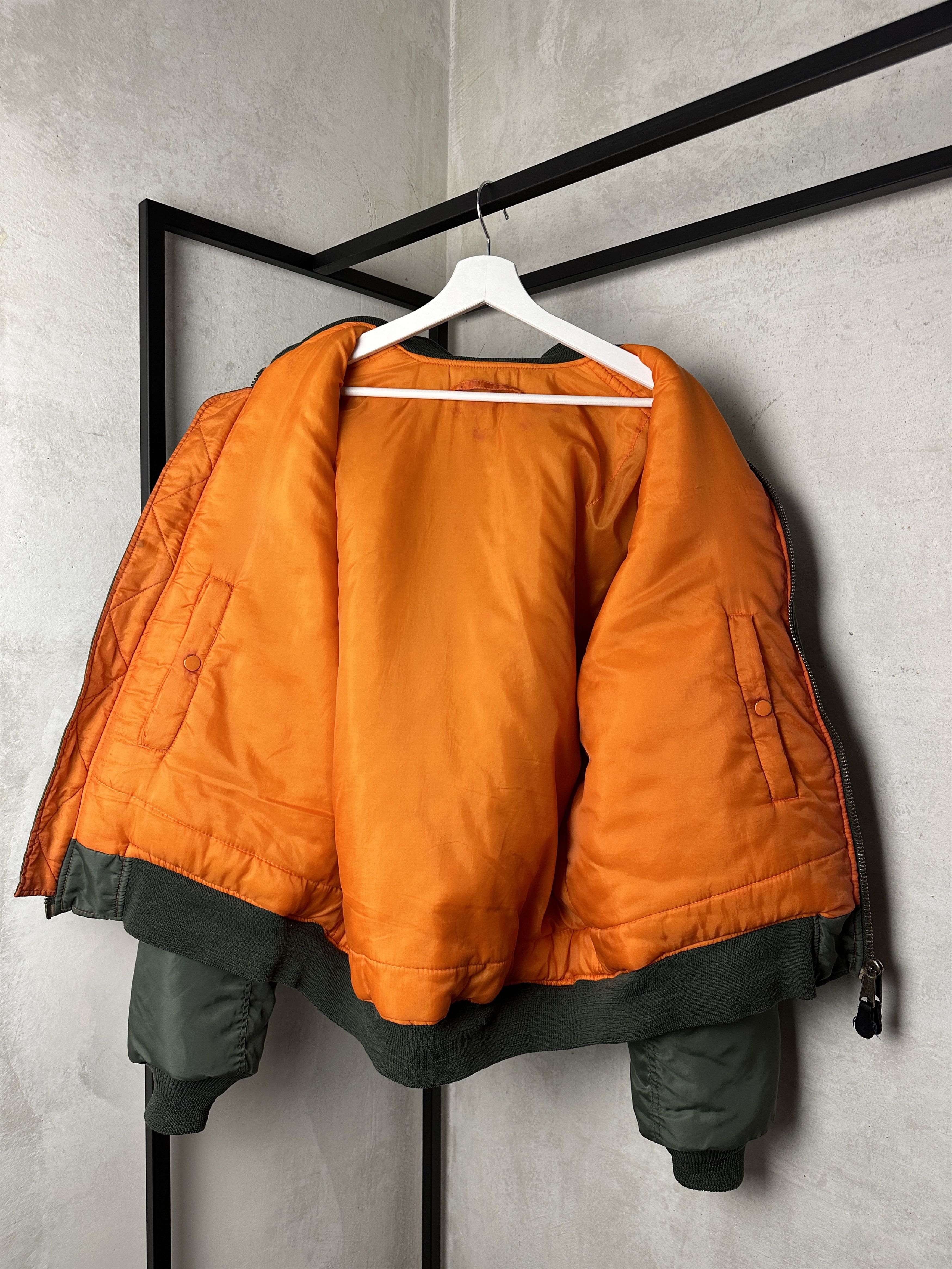 Vintage Army Industries MA1 Reversible Bomber Jacket Size US XL / EU 56 / 4 - 9 Thumbnail