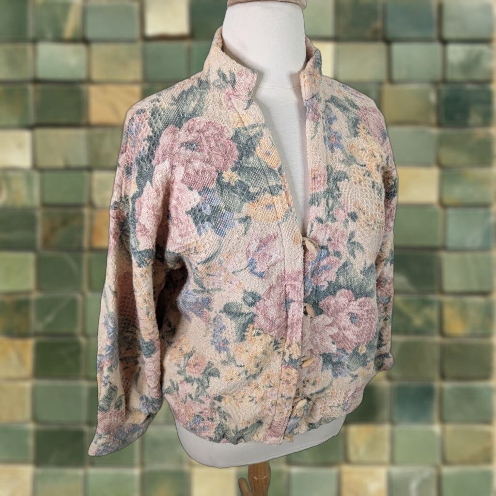 Vintage VINTAGE 90s Cottagecore Womens Large Quilted Floral Bomber Jacket Coat Size L / US 10 / IT 46 - 1 Thumbnail