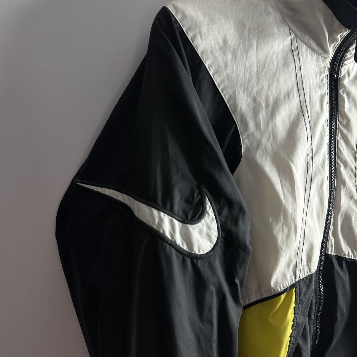 Nike Nike Vintage Jacket 90s Rare Streetwear USA Size US M / EU 48-50 / 2 - 5 Thumbnail