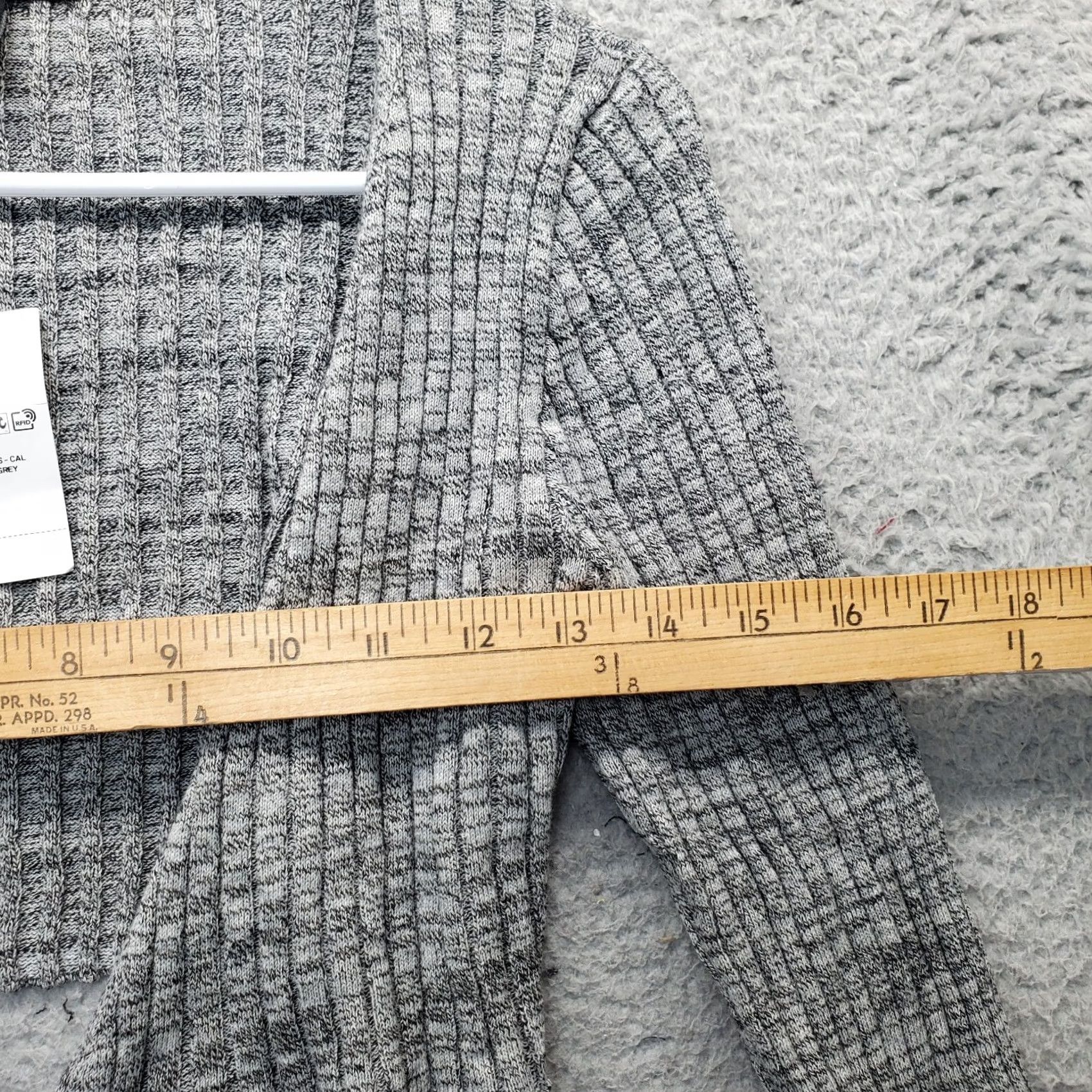 Forever 21 Forever 21 Dress Womens M Gray Heather Knit Side Cut Out O Ring Detailed Dress Size M / US 6-8 / IT 42-44 - 7 Thumbnail