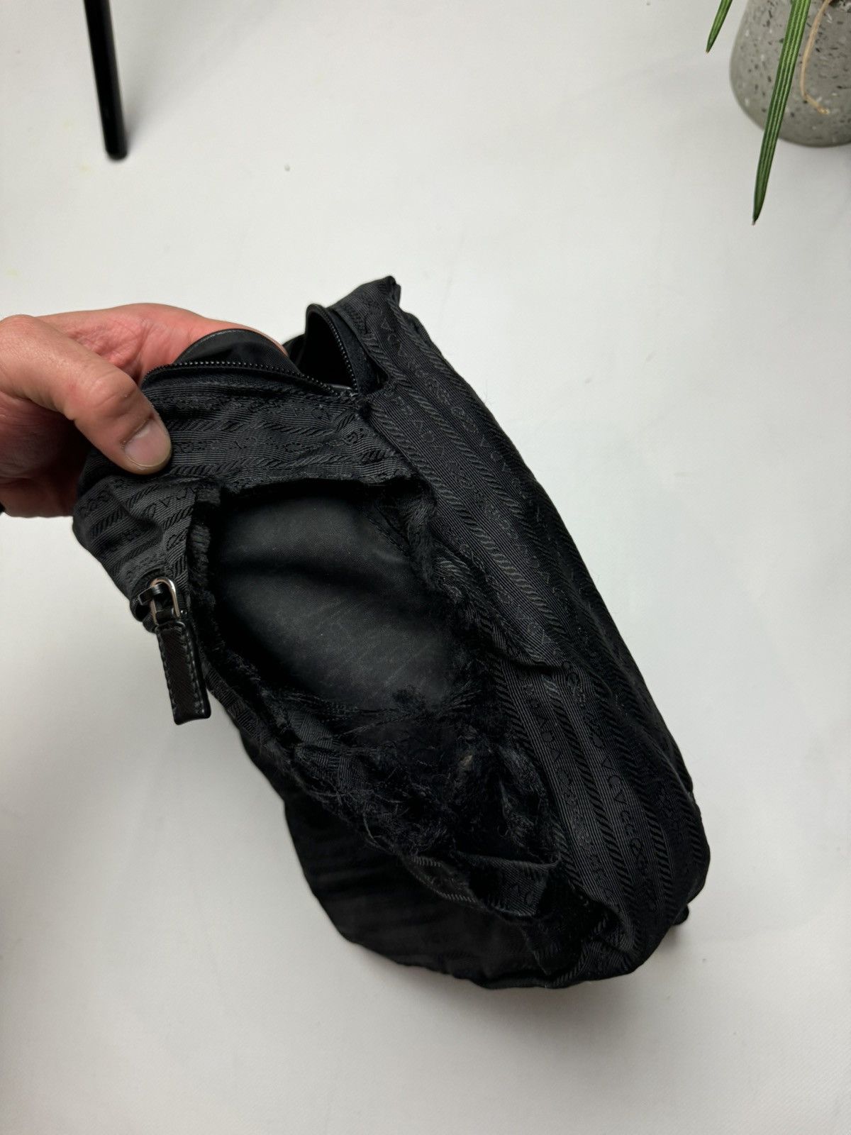 Other Vintage Prada Nylon Sling Bag Crossbody bag Size ONE SIZE - 13 Thumbnail