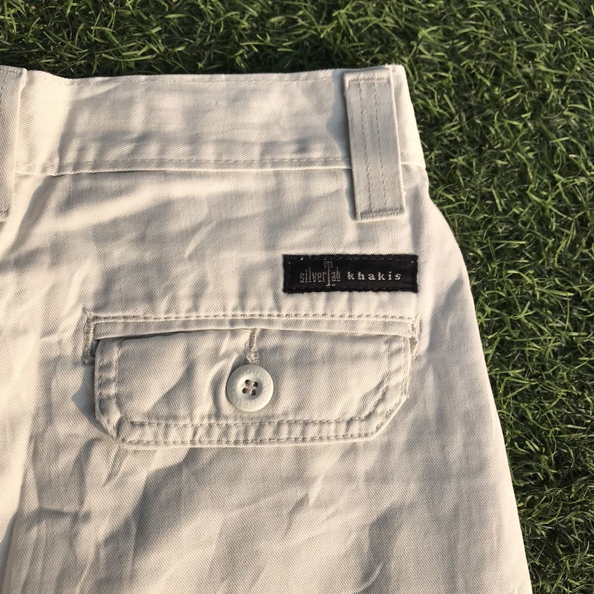 Levi's × Levi's Vintage Clothing Vintage 90s Levis Silver tab Cargo short pants Khakis model Size US 30 / EU 46 - 4 Thumbnail