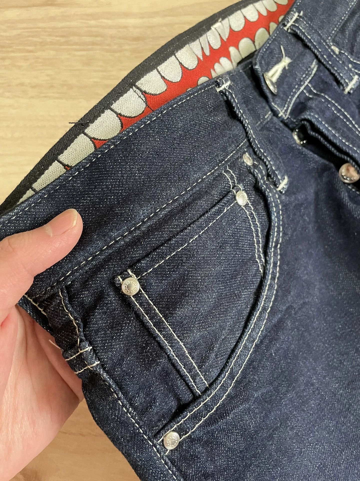 Original Fake OriginalFake KAWS Red Tooth Waist Raw Denim Jeans W30 GC Size US 30 / EU 46 - 7 Thumbnail