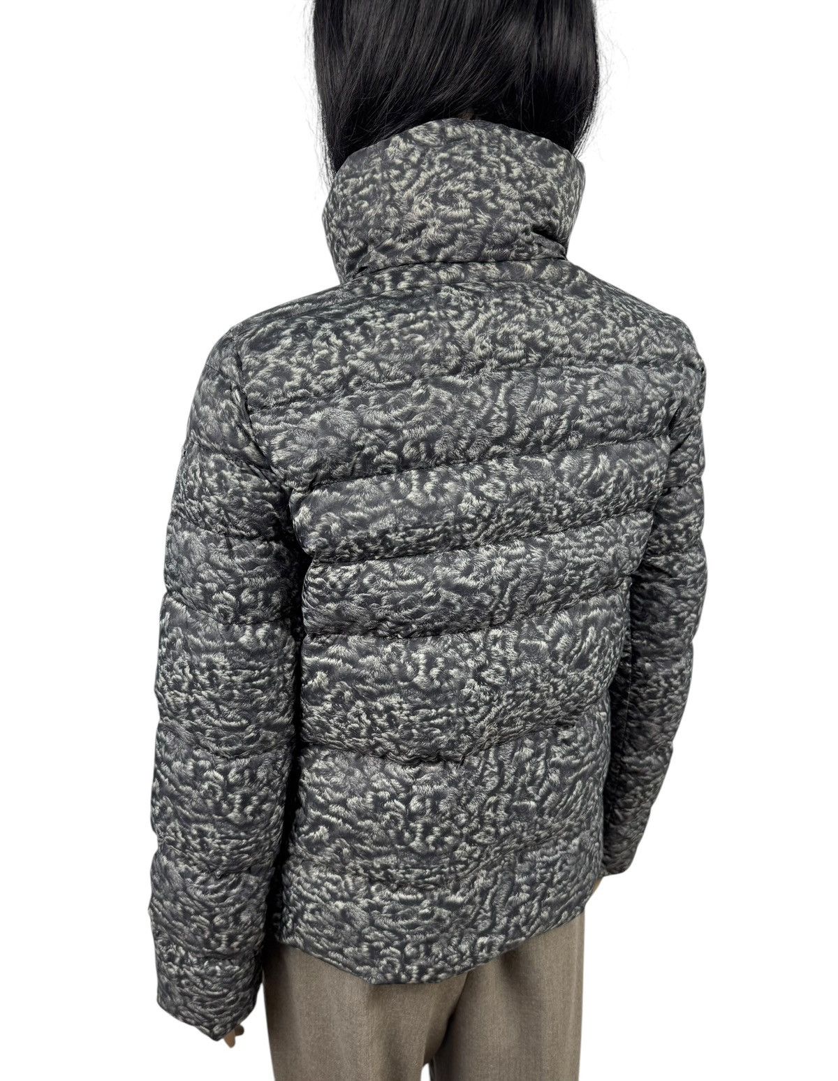 Other Seventy Down Puffer Jacket Karakul Printed size IT40 Size S / US 4 / IT 40 - 6 Thumbnail