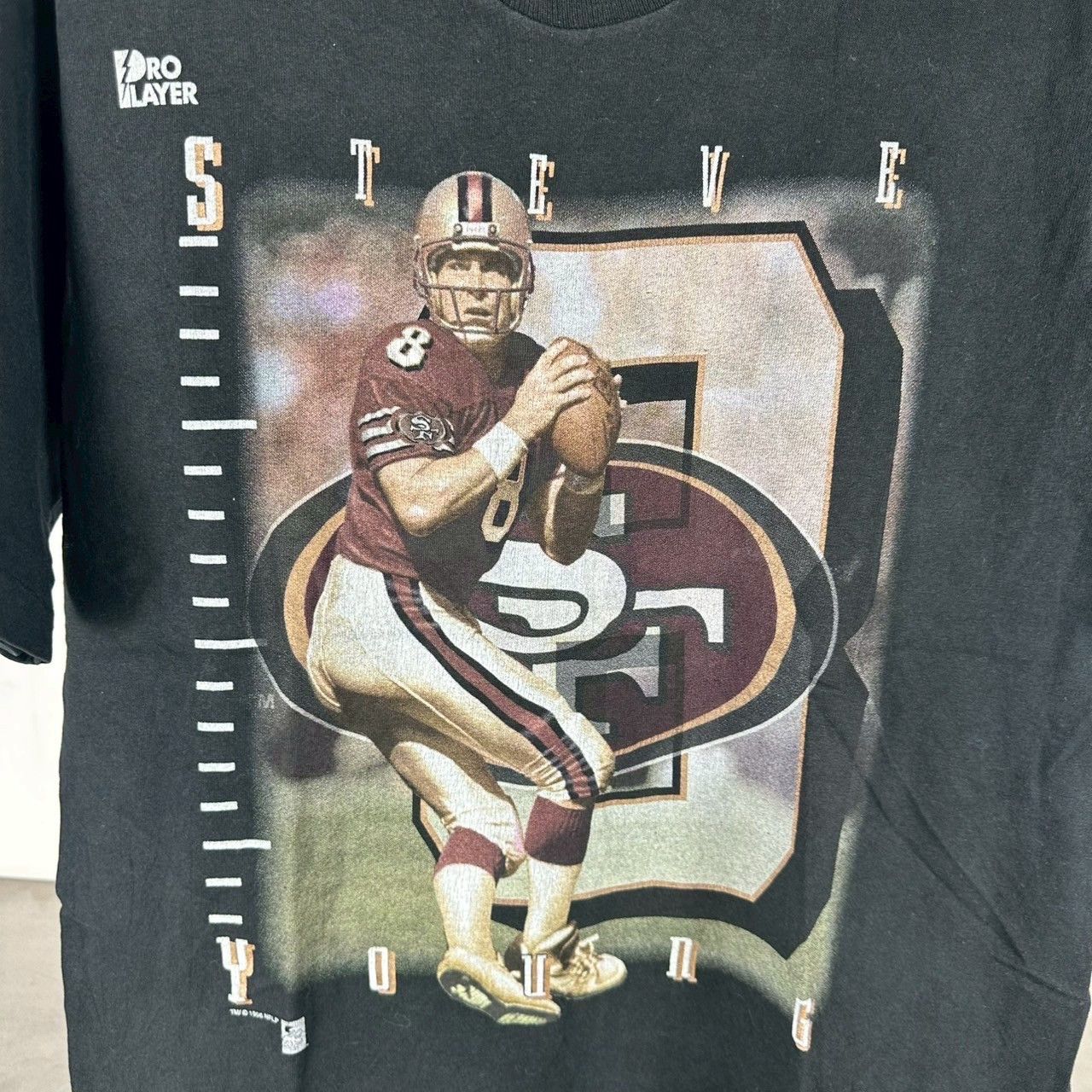 Vintage Vintage 1996 Steve Young San Francisco 49ers NFL T-shirt Size US L / EU 52-54 / 3 - 2 Thumbnail