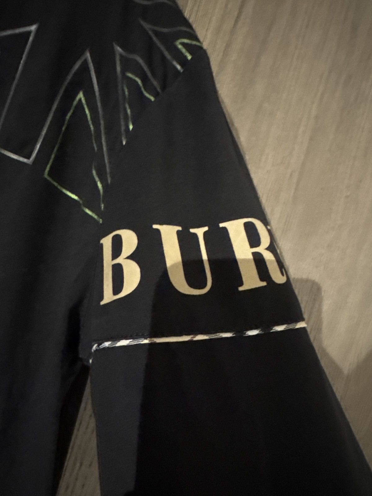 Vintage Vintage Bootleg Burberry Long Sleeve Tshirt Size US L / EU 52-54 / 3 - 4 Thumbnail