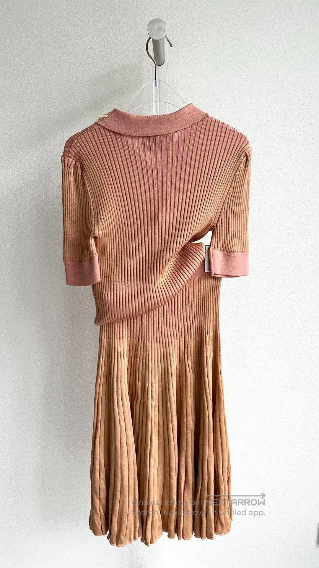 Gucci Gucci Knit Short-Sleeve Pleated Dress. Size S / US 4 / IT 40 - 3 Thumbnail