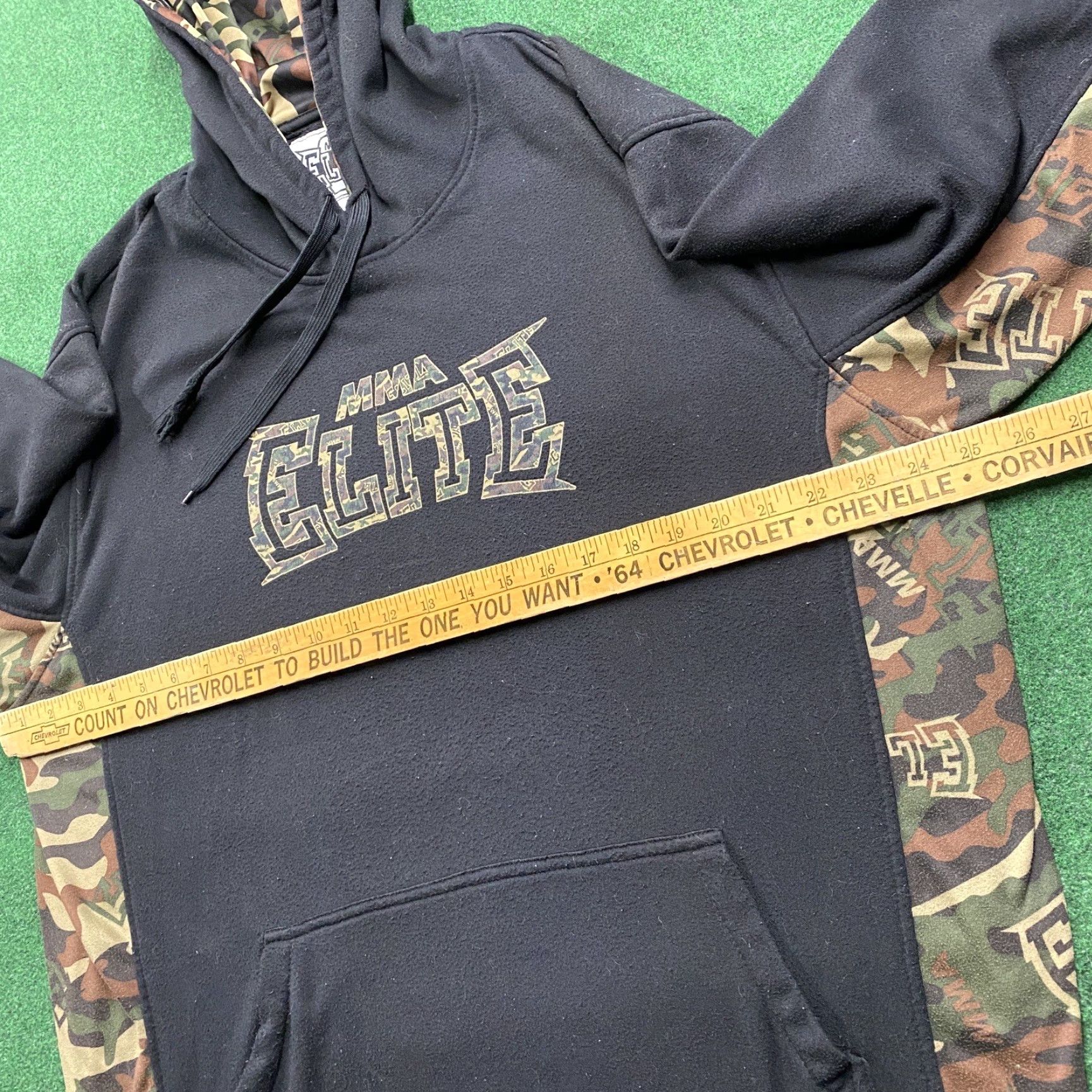 Vintage VINTAGE MMA Elite Hoodie Mens L Black Y2K UFC Camo Affliction Style Sweatshirt Size US L / EU 52-54 / 3 - 5 Thumbnail