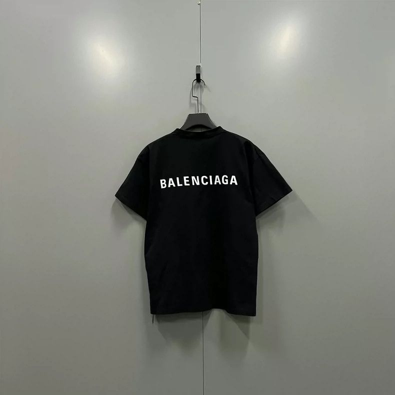 Balenciaga Balenciaga Black Back Logo Short Sleeve Size US S / EU 44-46 / 1 - 2 Thumbnail