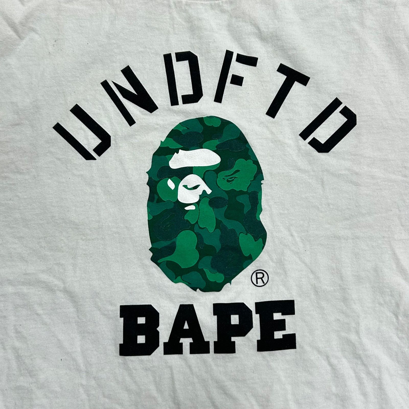Bape 2020 Bape Undefeated return of the bape Tee T Shirt Size XL Size US XL / EU 56 / 4 - 2 Thumbnail